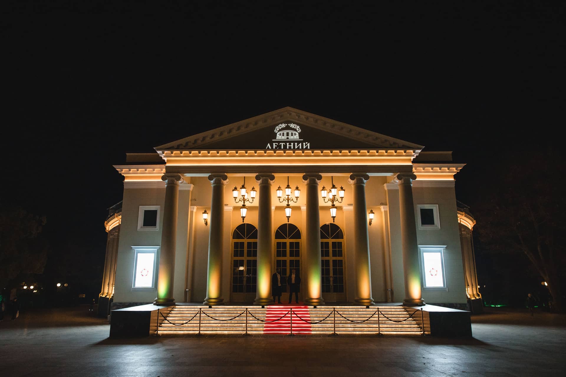 Оформление стола